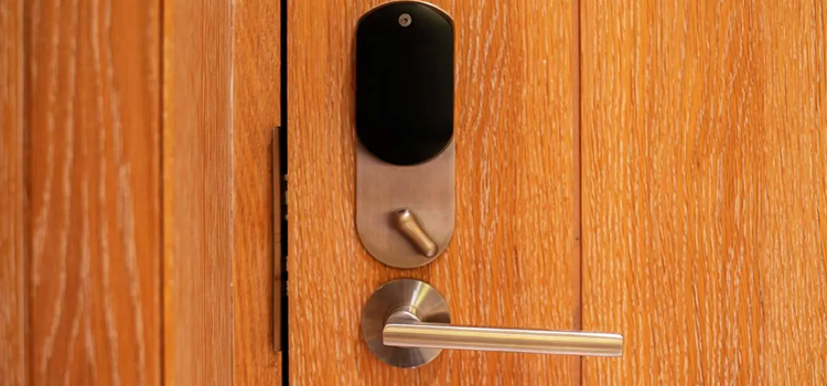 Automatic Locking Door Knob Agoura Hills
